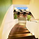 Midpoint Hotel Helsinki
