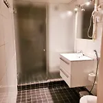 Midpoint Hotel Helsinki