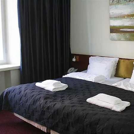 Midpoint Hotel Helsínquia
