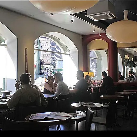 Hotel Midpoint Helsínquia