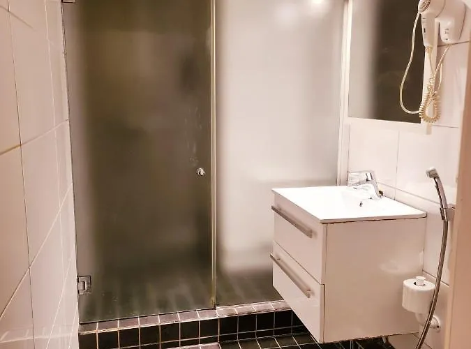 Midpoint Hotel Helsinky